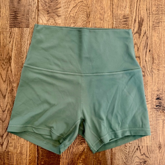 Lululemon Align High Rise Short 4" Grey Eucalyptus Biker Women's Size 4 W7BY6S - Picture 2 of 6